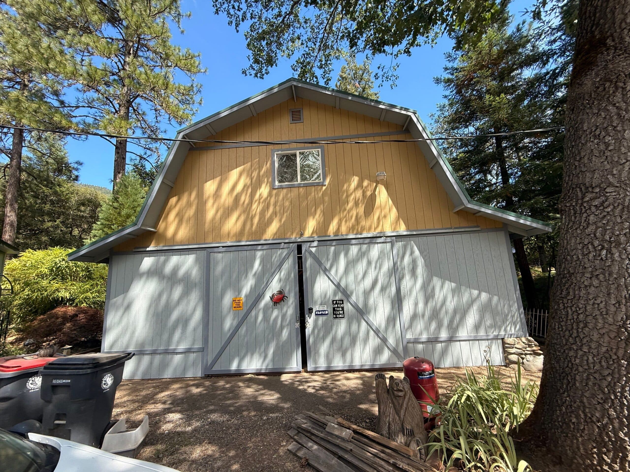 Applegate Valley Barn Repaint With Paint and Stain Applegate Valley Barn Repaint With Paint and Stain